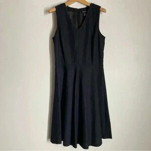 White House Black Market Little Black Dress V-neck Basketweave Cotton Size 8